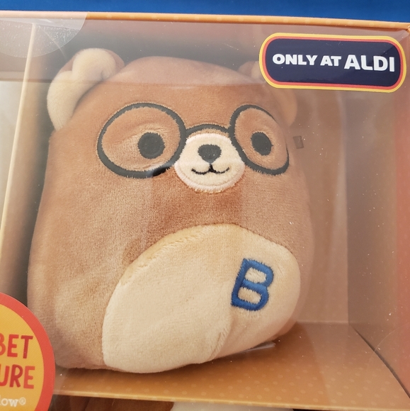 Squishmallows Aldi exclusive learning boxed set. - Picture 3 of 12